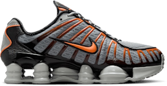 Nike Shox TL運動鞋 AV3595-011 Lookbook Nike Shox TL運動鞋 AV3595-011