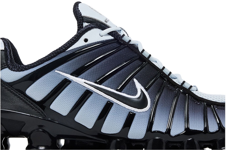 Nike Shox TL Hitam Pure Platinum AV3595-017 Lookbook Nike Shox TL Hitam Pure Platinum AV3595-017