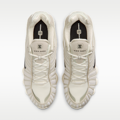 Shop Nike Shox TL 奶油白/黑/銷售版 AV3595-201