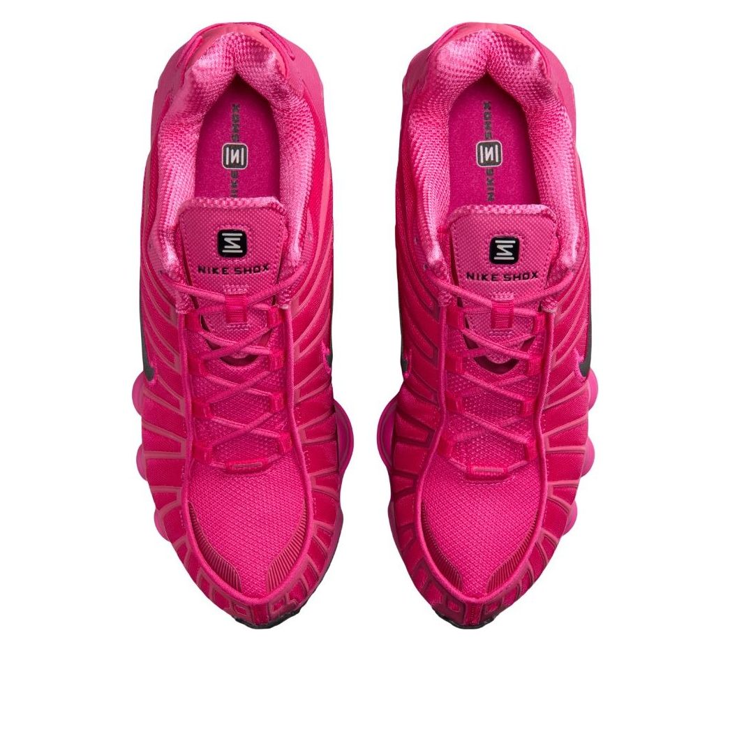 Lookbook Nike Shox TL Wüste Rosa Schwarz IH1338-600