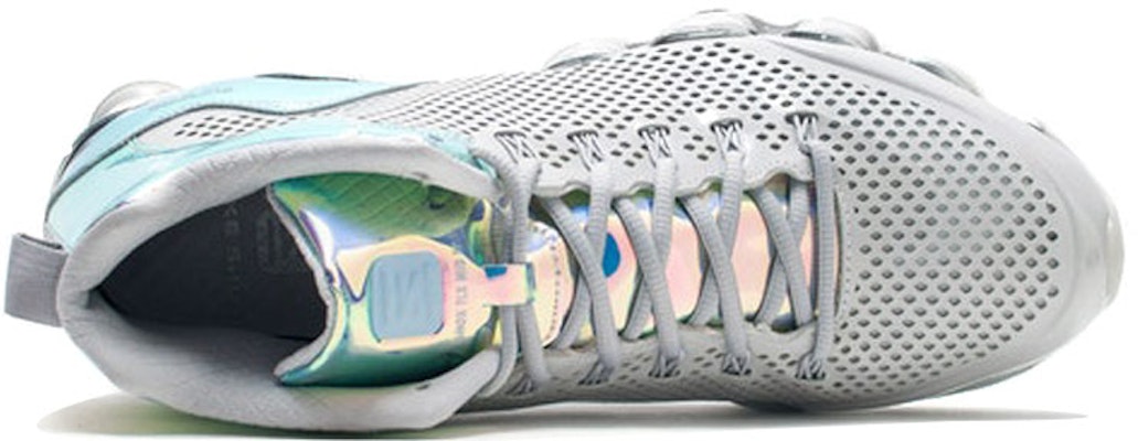 Nike Shox TL系列 Mid SP 中筒 復古籃球鞋 男款 白色 Lookbook Nike Shox TL系列 Mid SP 中筒 復古籃球鞋 男款 白色