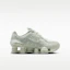 Lookbook (JR) Nike Shox TL Aurore Épicéa/Argent Clair/Argent Métallique/Aurore Épicéa IO4645-006