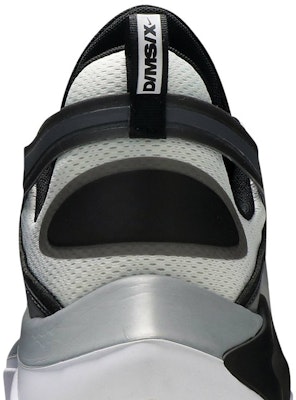 Nike Signal D/MS/X 'Kelabu Bola Sepak' AT5303-002 Sizing Nike Signal D/MS/X 'Kelabu Bola Sepak' AT5303-002