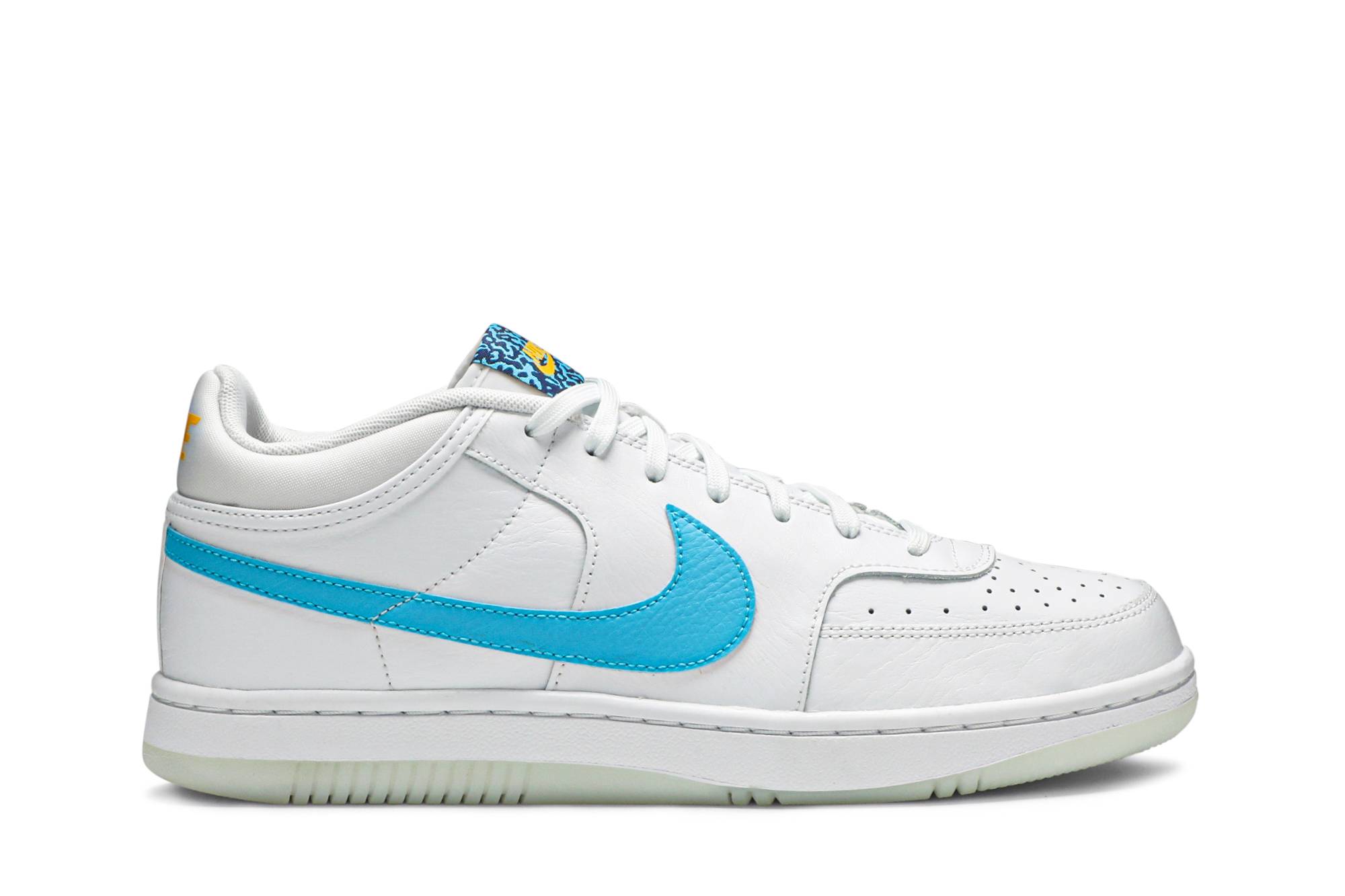 Nike Sky Force 3/4 'White Blue Fury' CT8448-101