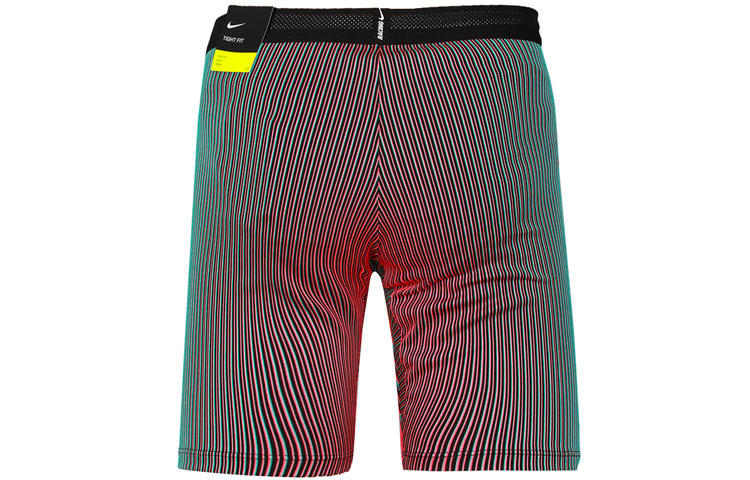 Lookbook 耐克修身跑步短裤 鲜亮深红色 CJ7844-011