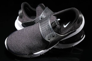 나이키 속 다트 SE '다크 그레이' 911404-002 Order 나이키 속 다트 SE '다크 그레이' 911404-002