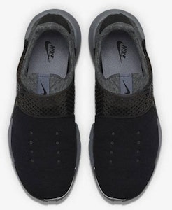 ナイキ ソックダート テックフリース 黒 (Nike Sokkudāto Tekkufurīsu Kuro) 834669-001 Lookbook ナイキ ソックダート テックフリース 黒 (Nike Sokkudāto Tekkufurīsu Kuro) 834669-001