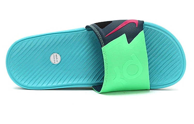 Lookbook Nike Solarsoft Kd 滑動 藍 草鞋