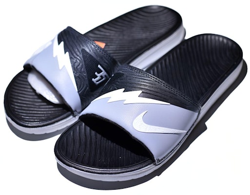 Nike Solarsoft KD Slide 2 'Abu-abu Hitam' 704812-010 Lookbook Nike Solarsoft KD Slide 2 'Abu-abu Hitam' 704812-010