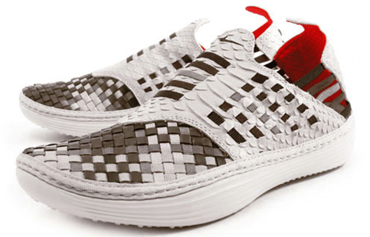 Order 나이키 솔라소프 라체 프리미엄 우븐 QS '탄' 586586-010