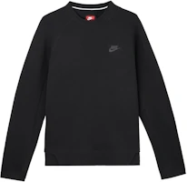 Nike Solid Black Crewneck Long-Sleeve Sweatshirt FB7917-010 Nike Solid Black Crewneck Long-Sleeve Sweatshirt FB7917-010