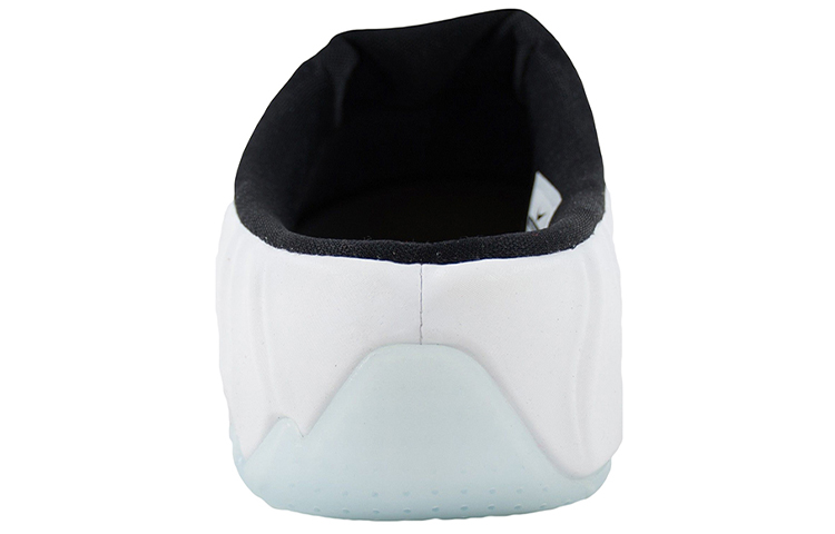 Lookbook Nike Solo Slide Flightposite Hitam 644585-100