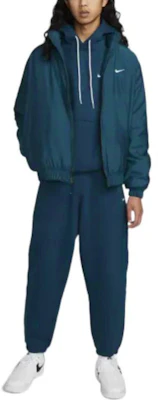 Nike Solo Swoosh Embroidered Logo Stand Collar Jacket Unisex - Blue DN1267-460 Shop Nike Solo Swoosh Embroidered Logo Stand Collar Jacket Unisex - Blue DN1267-460