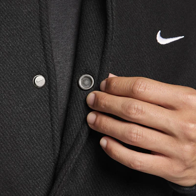 Nike Solo Wool 棒球風黑白時尚長袖外套 FZ1168-010 Shop Nike Solo Wool 棒球風黑白時尚長袖外套 FZ1168-010