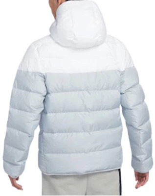 耐克运动 白色LOGO拉链连帽羽绒夹克 DV0754-100 Purchase 耐克运动 白色LOGO拉链连帽羽绒夹克 DV0754-100