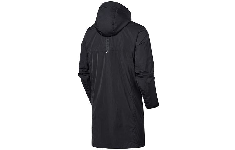 Lookbook 耐克运动黑色连帽大口袋梭织夹克 CZ9888-010