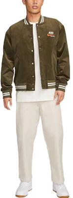 Nike 運動風燈芯絨復古隊標刺繡綠色外套 DV9998-325 Purchase Nike 運動風燈芯絨復古隊標刺繡綠色外套 DV9998-325