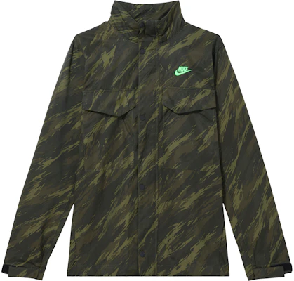 Nike Sportswear Essentials Jaket Luar Camo M65 Stand-Up Collar Hijau Clove DD4663-355 Buy Nike Sportswear Essentials Jaket Luar Camo M65 Stand-Up Collar Hijau Clove DD4663-355