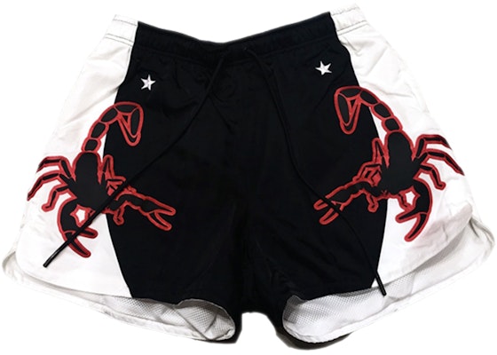 Nike 運動休閒蠍子印花透氣快乾短褲 黑色 AR1995-010 Buy Nike 運動休閒蠍子印花透氣快乾短褲 黑色 AR1995-010