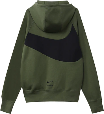 나이키 스포츠웨어 스우시 테크 플리스 풀오버 후디 아미 그린 DD8223-326 Lookbook 나이키 스포츠웨어 스우시 테크 플리스 풀오버 후디 아미 그린 DD8223-326