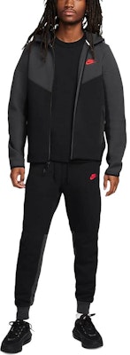 Nike Sportswear Tech Fleece Chaqueta con Capucha Negra/Gris Oscuro/Rojo Hierro FB7922-013 Shop Nike Sportswear Tech Fleece Chaqueta con Capucha Negra/Gris Oscuro/Rojo Hierro FB7922-013