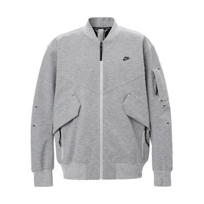 Nike Sportswear Tech Pack Waterproof Lightweight Jacket Grey. DM5502-034