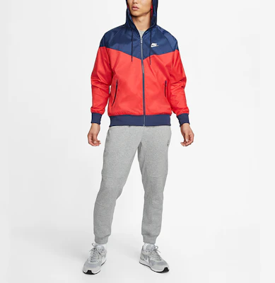 Nike Sportswear Windrunner 拼接織布紅色男士訓練夾克 DA0002-657 Shop Nike Sportswear Windrunner 拼接織布紅色男士訓練夾克 DA0002-657