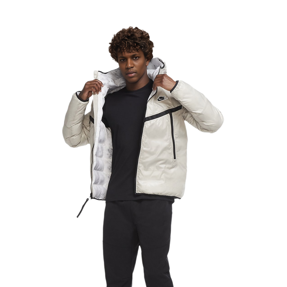 Lookbook 耐克运动风行者冬季夹克 石白色 CZ1509-230