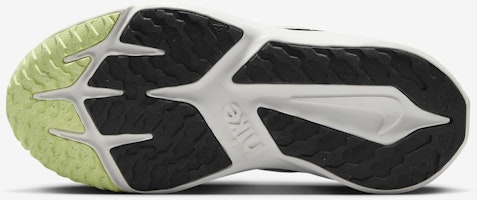 ナイキ スターランナー 4 'サミットホワイト バーリー' DX7614-102 Order ナイキ スターランナー 4 'サミットホワイト バーリー' DX7614-102