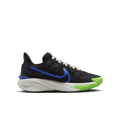Lookbook Nike Star Runner 4 Hitam/Putih/Green Strike/Biru Racer DX7615-004