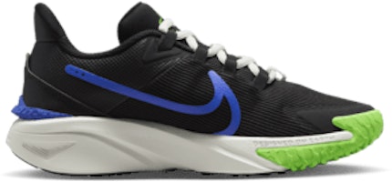 Nike Star Runner 4 黑色/高峰白/綠擊/賽車藍 DX7615-004 Lookbook Nike Star Runner 4 黑色/高峰白/綠擊/賽車藍 DX7615-004