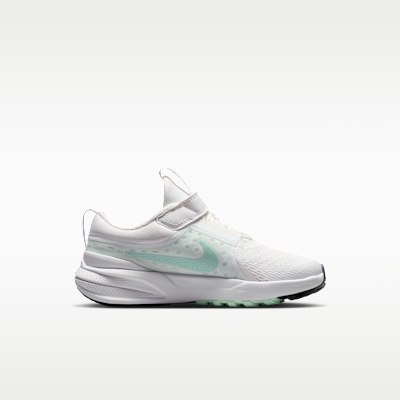 Lookbook Nike Star Runner 5 白/黑/淡綠/北極綠 慢跑鞋 HF7005-104