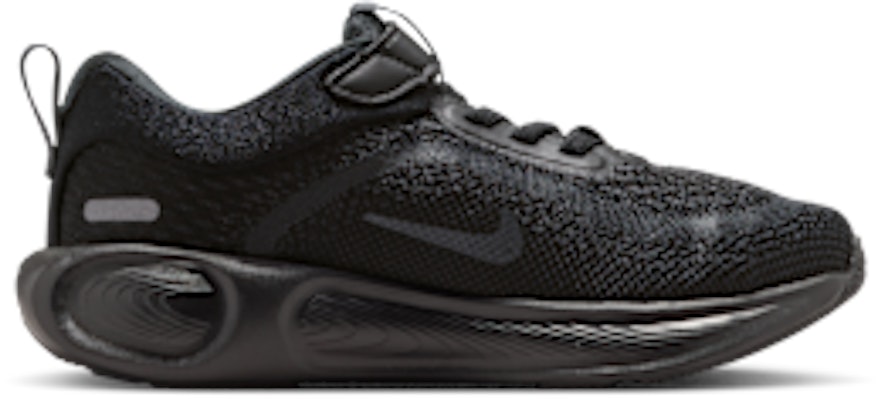 Nike Stella Ride 黑/深灰/黑 HQ3267-002 Lookbook Nike Stella Ride 黑/深灰/黑 HQ3267-002