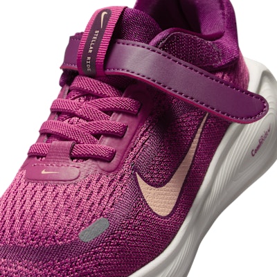 Nike Stella Ride Bordeaux/Remolacha Dulce/Marfil Perla/Coral Lavado HQ3267-604 Sizing Nike Stella Ride Bordeaux/Remolacha Dulce/Marfil Perla/Coral Lavado HQ3267-604