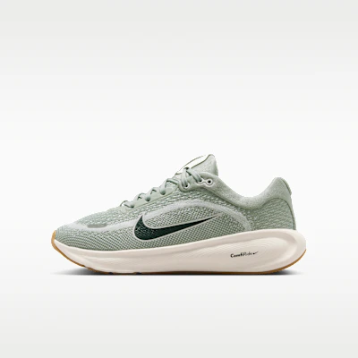 nike-stella-ride-jade-horizon-spruce-aura-pale-ivory-black-spruce-hq-3266-301