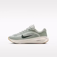(Youth) Nike Stella Ride Jade Horizon/Spruce Aura/Pale Ivory/Black Spruce HQ3266-301 (Youth) Nike Stella Ride Jade Horizon/Spruce Aura/Pale Ivory/Black Spruce HQ3266-301