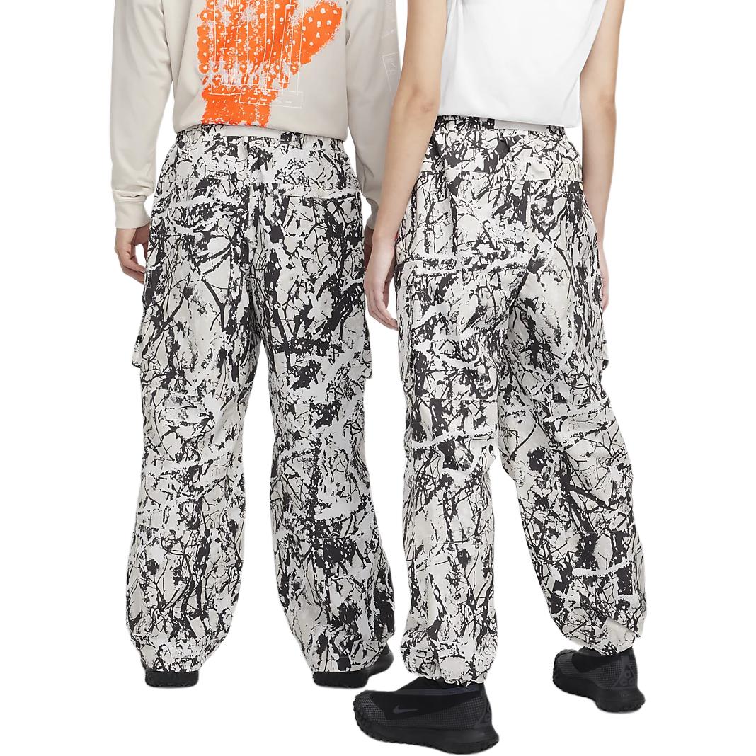 Sizing Pantalones Cargo Nike Storm-FIT Chena Vortex Resistentes Agua Beige/Negro/Blanco Unisex FV8842-104