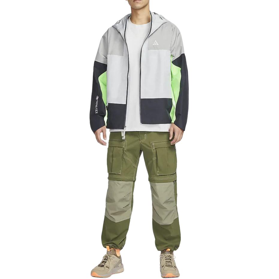 Shop Nike Storm-FIT GORE-TEX Jaket Tahan Air Tahan Angin Photon Dust DB3560-025