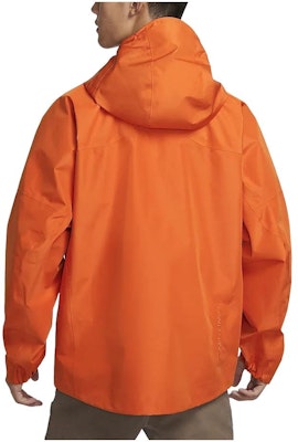ナイキ ストーム-FIT GORE-TEX 防水防風ジャケット オレンジ. DB3560-893 Lookbook ナイキ ストーム-FIT GORE-TEX 防水防風ジャケット オレンジ. DB3560-893