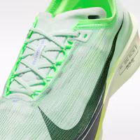Sizing Nike Streakfly 2 淡綠/Volt冰藍/藍寶石/黑松配色跑鞋 HF6416-300