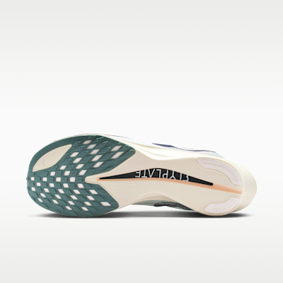 Order Nike Streakfly 2 Spruce Aura/Phantom/Ice Peach/Donker Obsidian HF6416-003