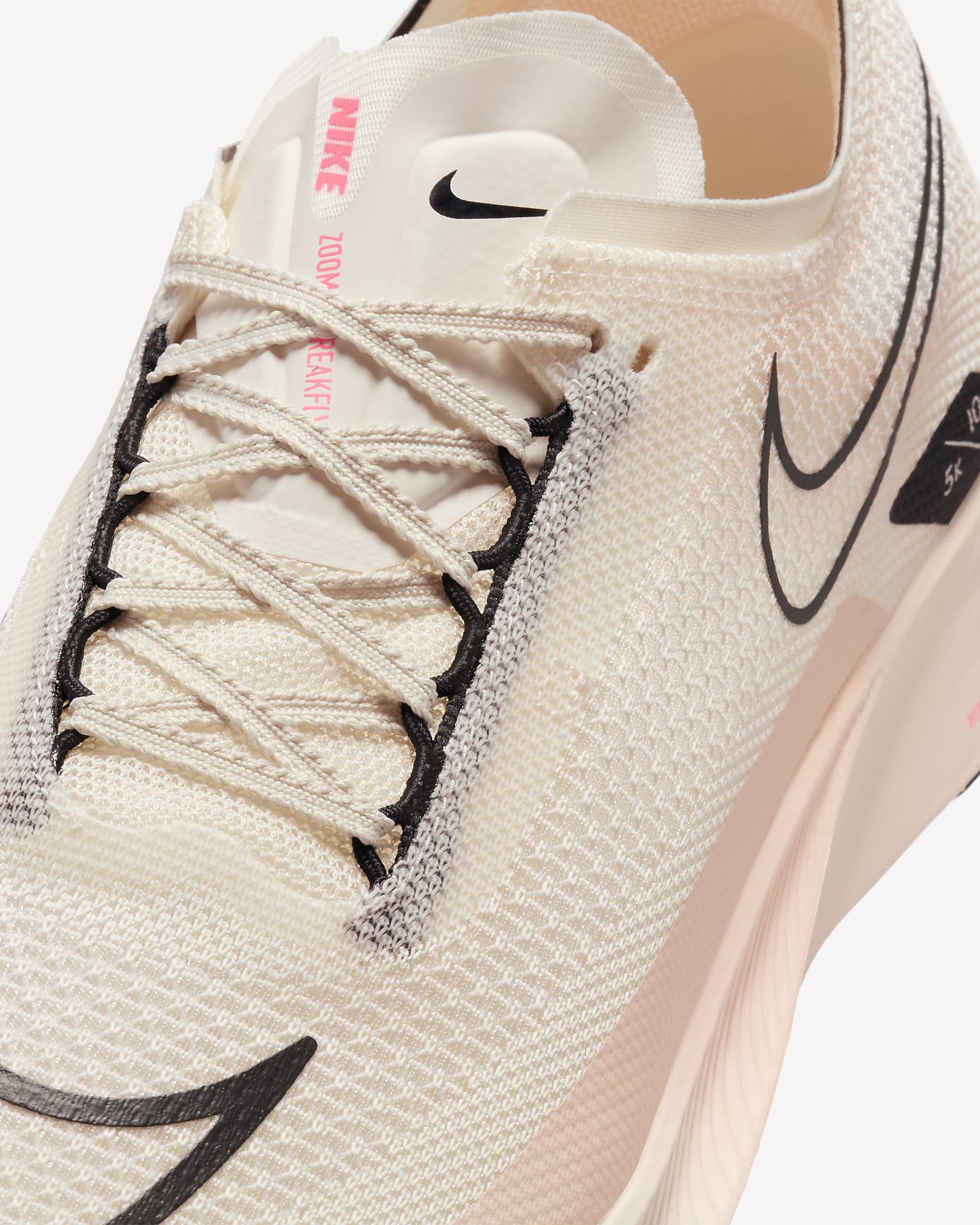 Cheap Nike Streakfly ''Blass Elfenbein Guava'' DJ6566-105