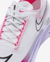 Nike Streakfly 'Putih Anggur Vivid' DJ6566-104 Sizing Nike Streakfly 'Putih Anggur Vivid' DJ6566-104