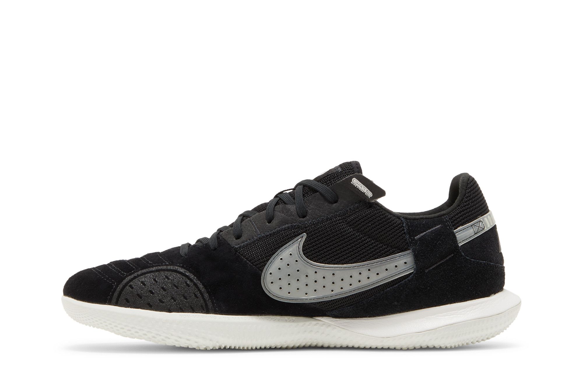 Shop 耐克 Streetgato '黑色午夜黑' DC8466-010