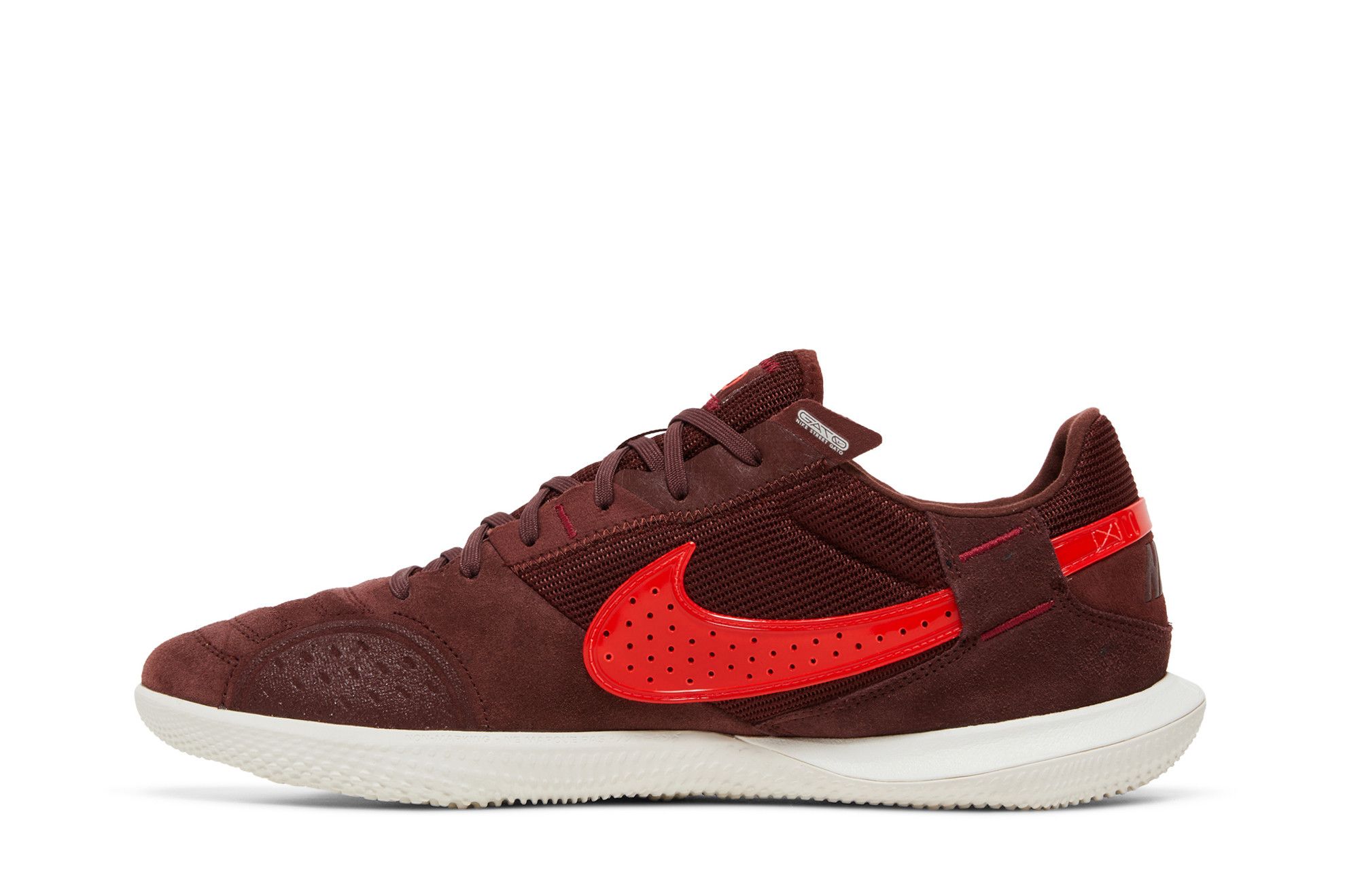 Lookbook Nike Streetgato ''Bronze Eclipse Crimson'' Sneaker DC8466-266