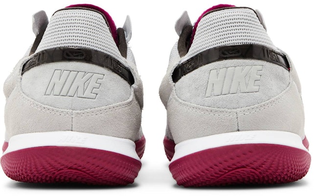 Nike Streetgato 'Grey Fog Dynamic Berry' DC8466-021 Details for Nike Streetgato 'Grey Fog Dynamic Berry' DC8466-021