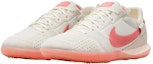 Lookbook Nike Streetgato Gading Pucat Aprikot Agate DC8466-104