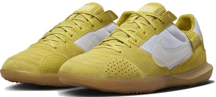 ナイキ ストリートガト 'サターンゴールド/ホワイト' DC8466-700 Lookbook ナイキ ストリートガト 'サターンゴールド/ホワイト' DC8466-700