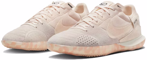 耐克Streetgato 'United Pack'系列足球鞋 FB9712-800 Lookbook 耐克Streetgato 'United Pack'系列足球鞋 FB9712-800