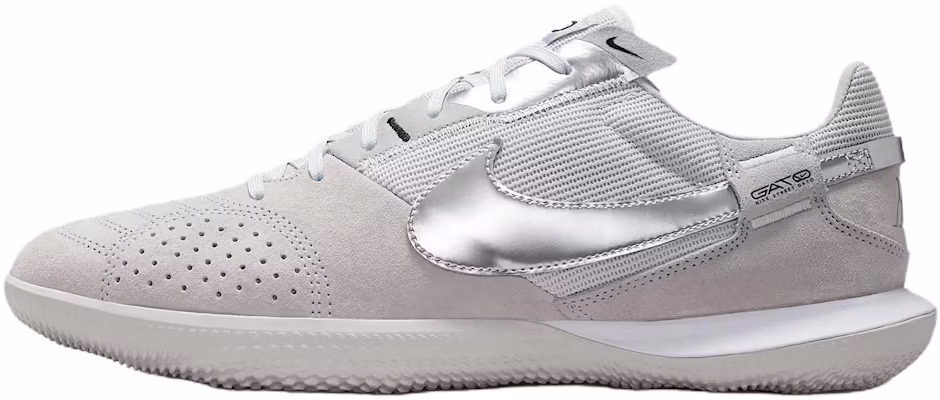 Sepatu Futsal Nike Streetgato Light Smoke Grey Nyaman Klasik DC8466-005 Buy Sepatu Futsal Nike Streetgato Light Smoke Grey Nyaman Klasik DC8466-005